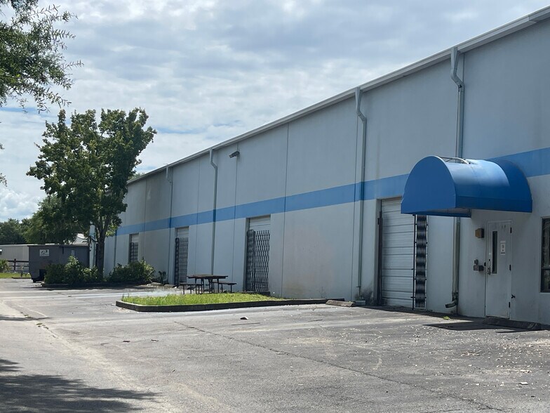 More Photos Of 451 SW 57th Ave, Ocala Distribution For Lease