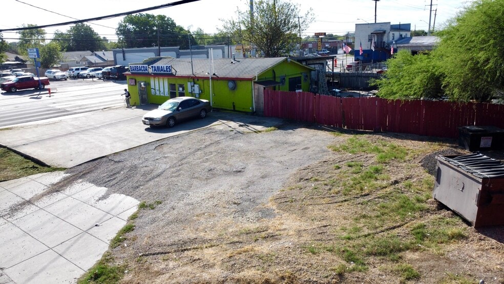 More Photos Of 3017 Pleasanton Rd, San Antonio Restaurant For Sale