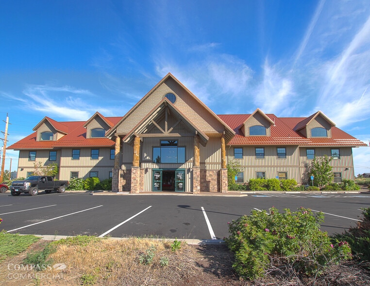 Primary Photo Of 3818 SW 21st St, Redmond Medical For Lease