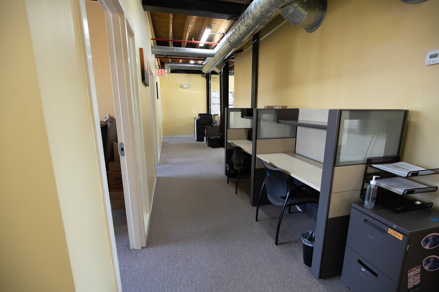 More Photos Of 40 Spruce St, Leominster Medical For Lease