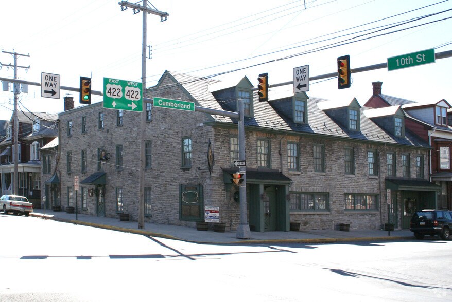 More Photos Of 1000 Cumberland St, Lebanon Restaurant For Lease