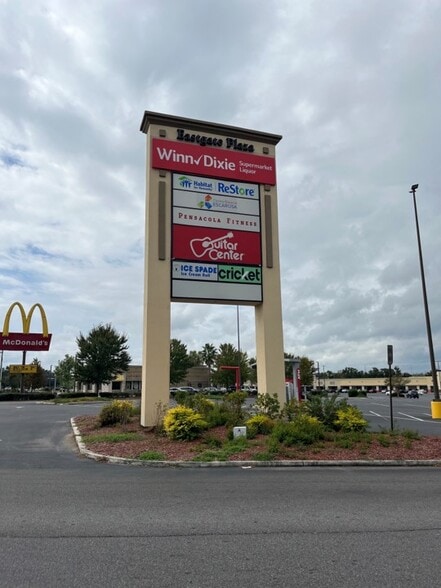 More Photos Of 6901-7145 N 9th Ave, Pensacola Unknown For Lease