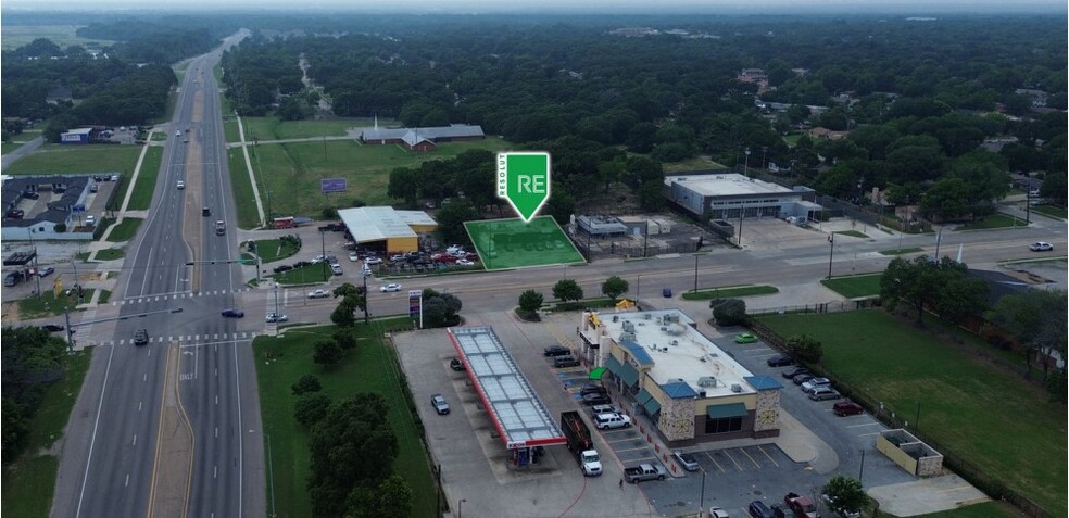 Primary Photo Of 115-119 N Jim Miller Rd, Dallas Freestanding For Lease