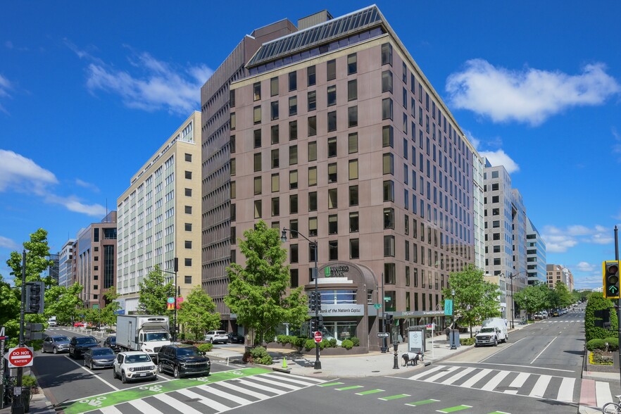 More Photos Of 1100 Connecticut Ave NW, Washington Office For Lease