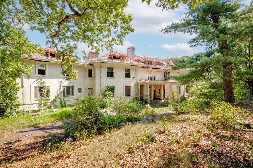 More Photos Of 855-887 Broadway, Paterson Land For Sale