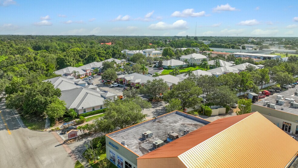 More Photos Of 5531-5539 Marquesas Cir, Sarasota Medical For Sale