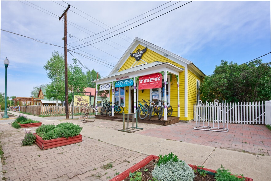 Primary Photo Of 608 W Tomichi Ave, Gunnison General Retail For Sale