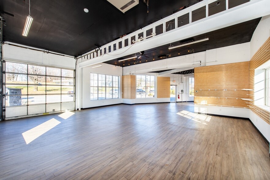 More Photos Of 1 W Main St, Chester Freestanding For Sale