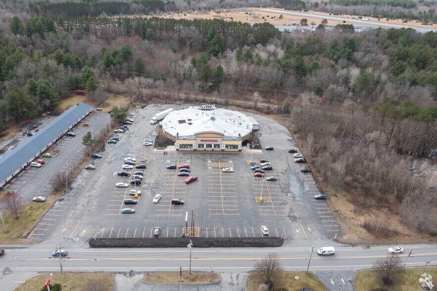 More Photos Of 22 Fitchburg Rd, Ayer Freestanding For Lease
