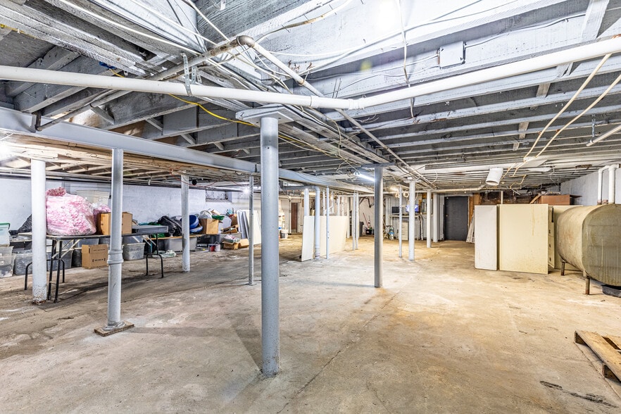More Photos Of 757 W Main St, Rochester Multifamily For Sale