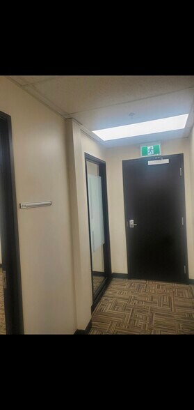 More Photos Of 3601 82nd Ave, Leduc Flex For Lease