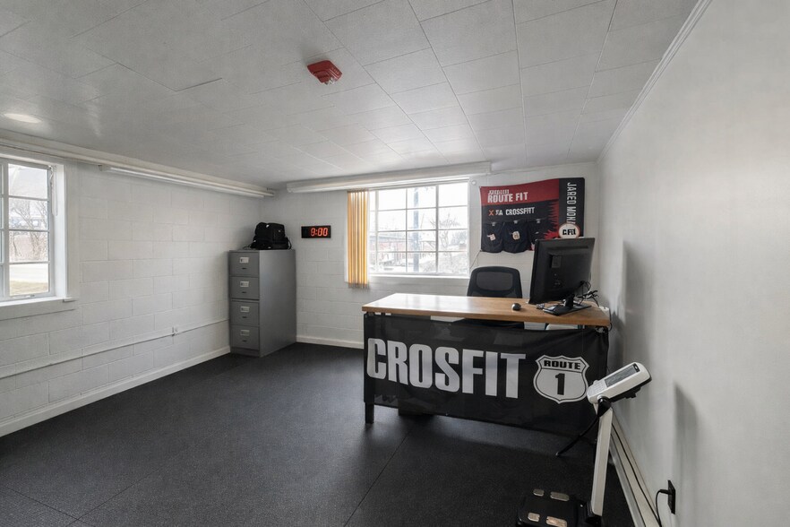 More Photos Of 175 Central St, Saugus Manufacturing For Lease