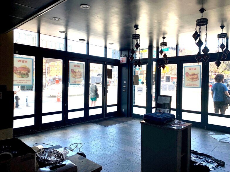 More Photos Of 224 4th Ave, Brooklyn Apartments For Lease