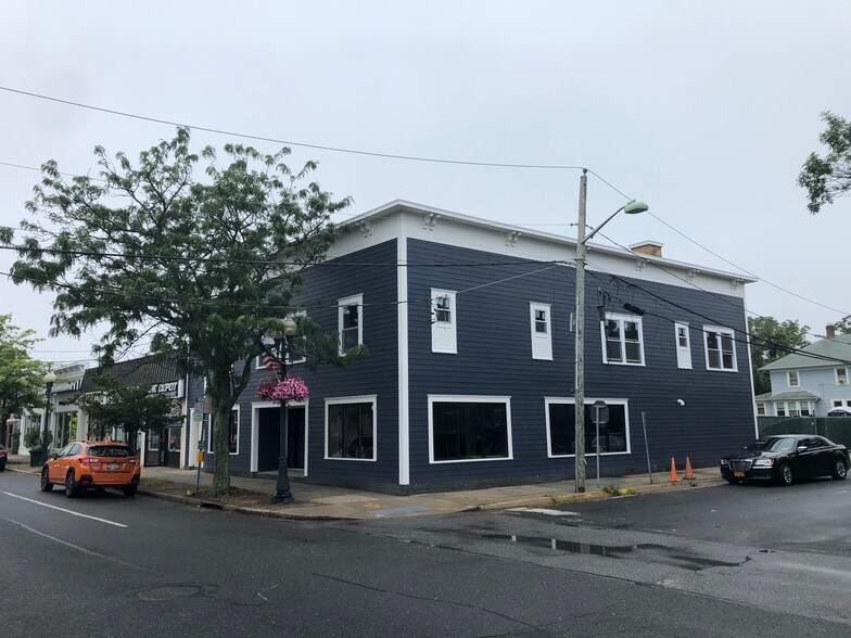 More Photos Of 87-89 W Main St, East Islip Storefront Retail Residential For Sale