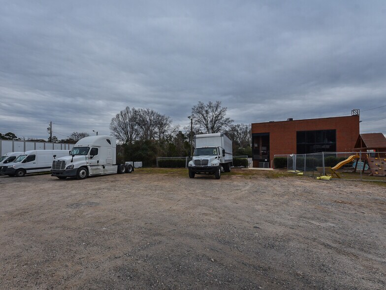 More Photos Of 5108 Western Blvd, Raleigh Land For Lease