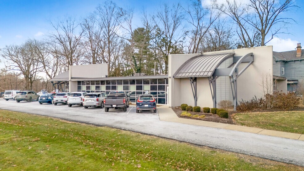 More Photos Of 661 Mahoning Ave NW, Warren Medical For Lease