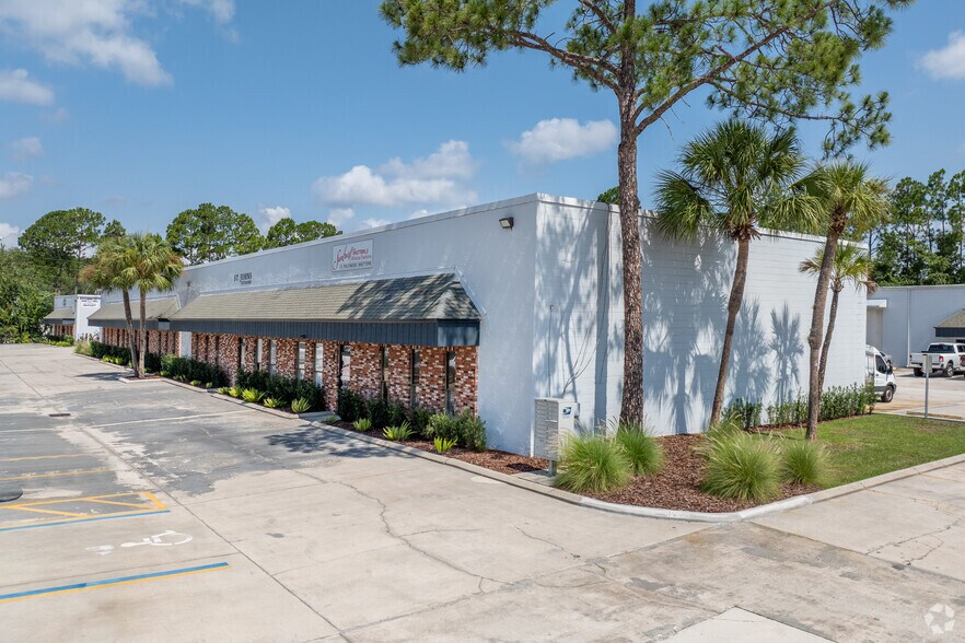More Photos Of 4949 Sunbeam Rd, Jacksonville Unknown For Lease