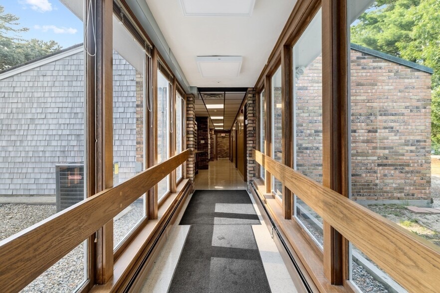 More Photos Of 513 Mill St, Marion Research And Development For Sale