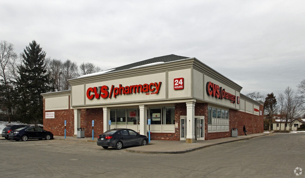Primary Photo Of 341 Commack Rd, Commack Drugstore For Sale