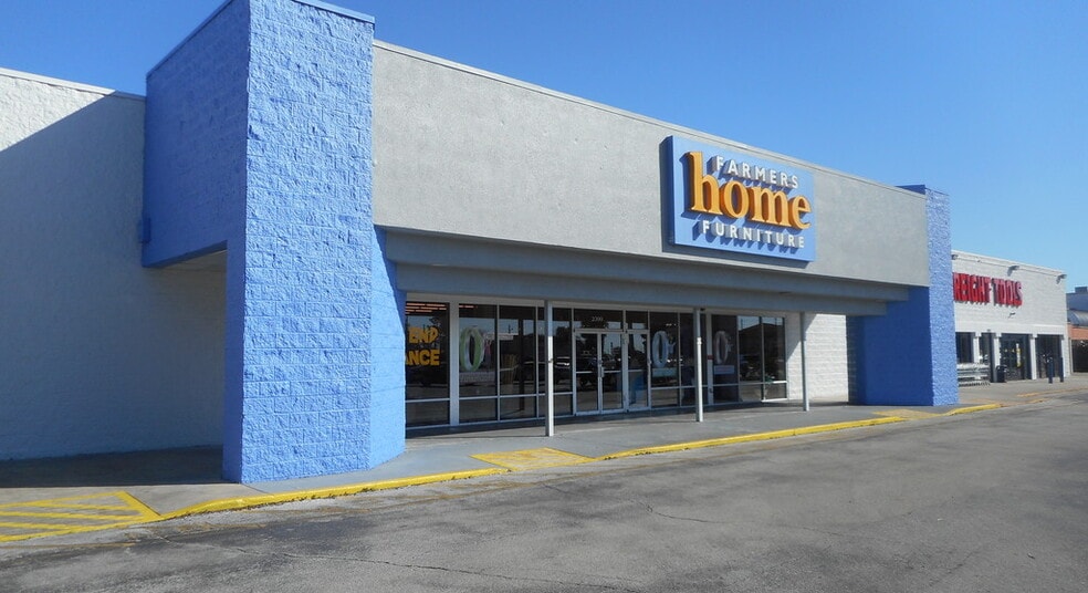More Photos Of 2413 Enterprise Rd, Orange City Unknown For Lease