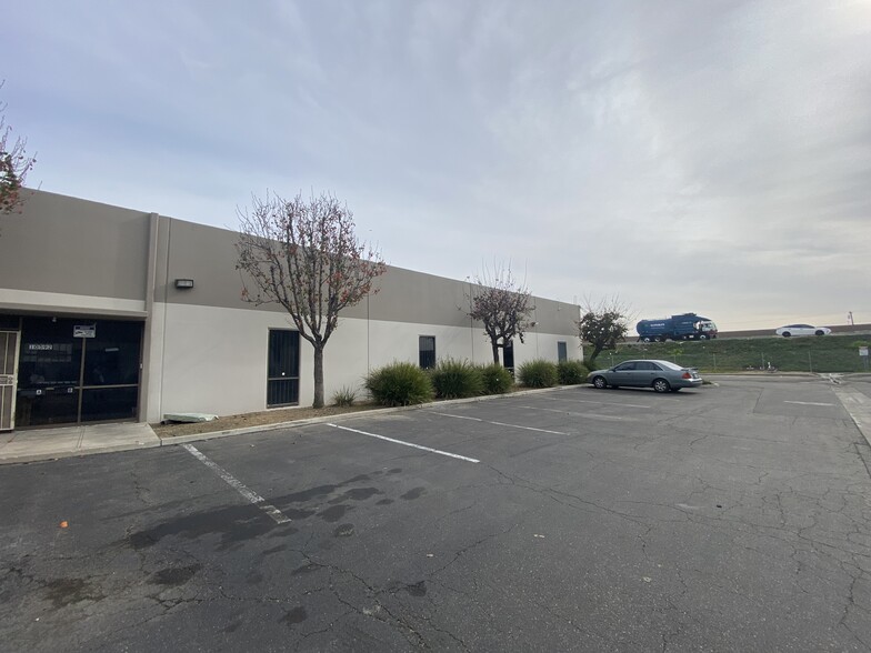 Primary Photo Of 10612 Trask Ave, Garden Grove Warehouse For Lease