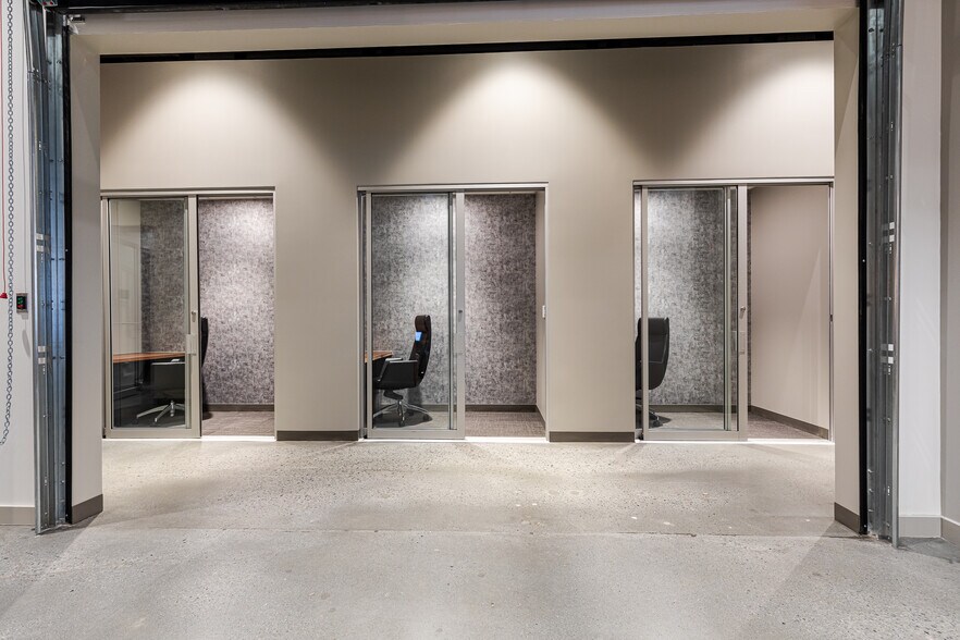 More Photos Of 3535 Peachtree Rd NE, Atlanta Coworking Space