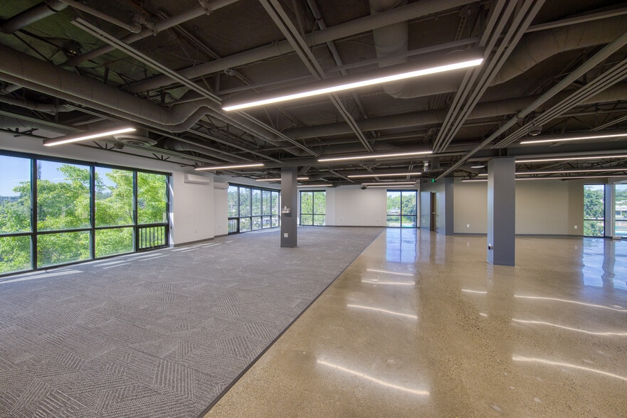 More Photos Of 373 Elm Ave, Auburn Office Residential For Sale