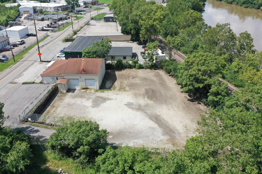 More Photos Of 2162 McKinley Ave, Columbus Warehouse For Sale