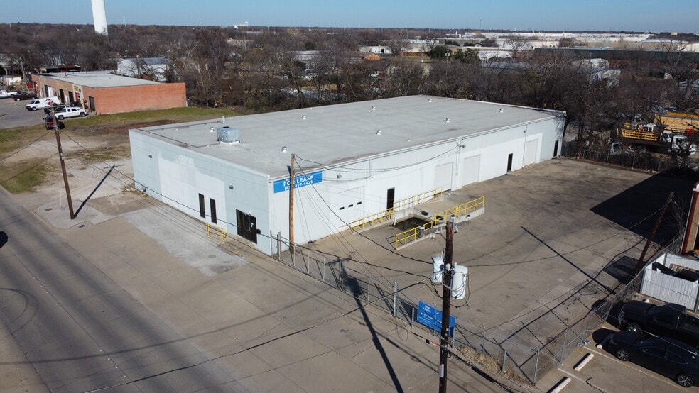 Primary Photo Of 2220 Carson St, Haltom City Distribution For Lease