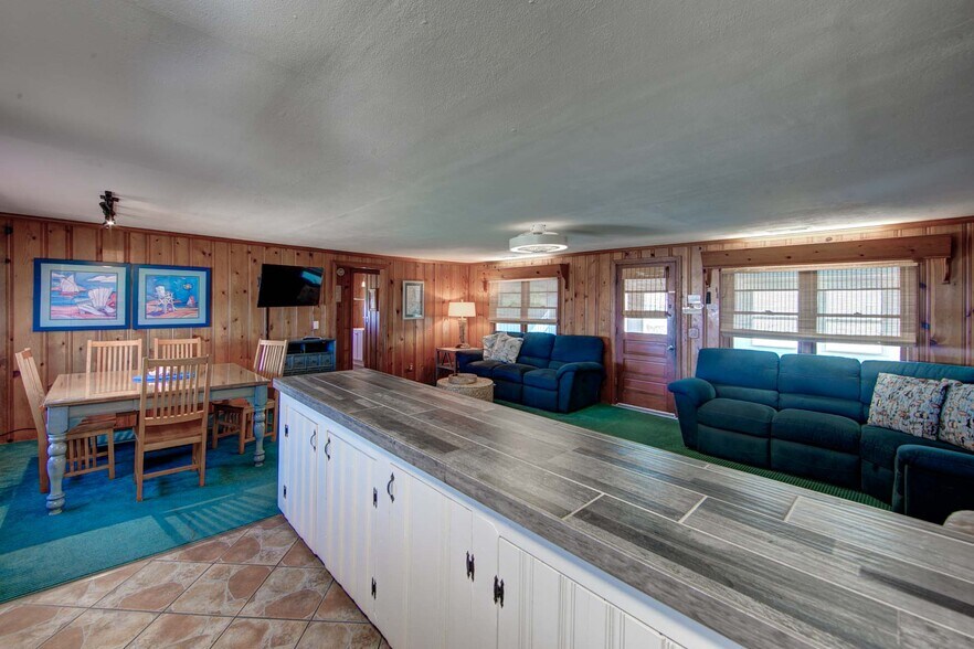 More Photos Of 9023 Gerhard st, Nags Head Apartments For Sale