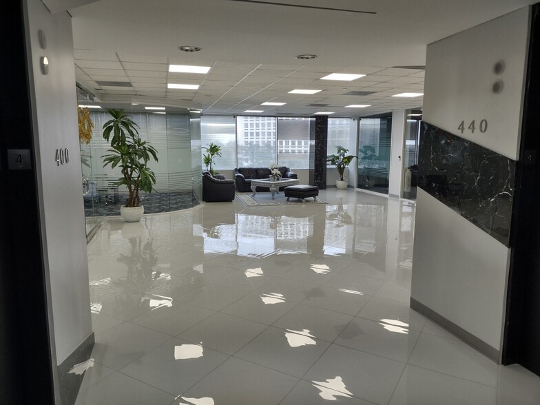 More Photos Of 6464 Savoy Dr, Houston Office For Lease