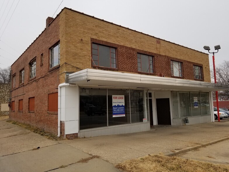 More Photos Of 708 SW 6th Ave, Topeka Storefront Retail Residential For Lease