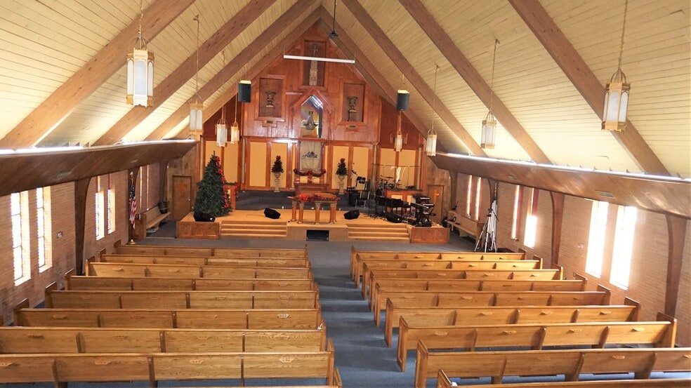 More Photos Of 2589 Tilson Rd, Decatur Religious Facility For Lease