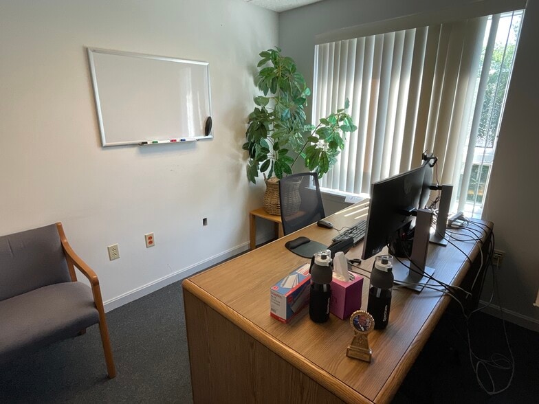 More Photos Of 83 Anthony Ave, Augusta Office For Lease