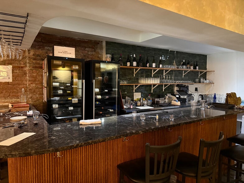 More Photos Of 95 2nd Ave, New York Apartments For Lease