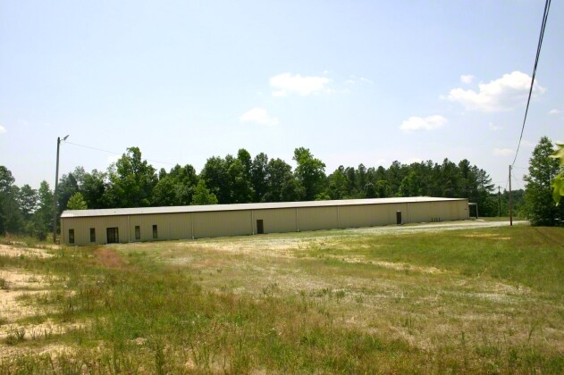 More Photos Of 4896 Deaton Rd, Trinity Warehouse For Lease