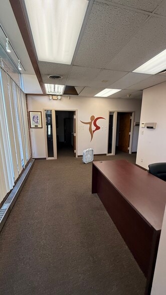 More Photos Of 3770 Reading Rd, Cincinnati Office For Sale