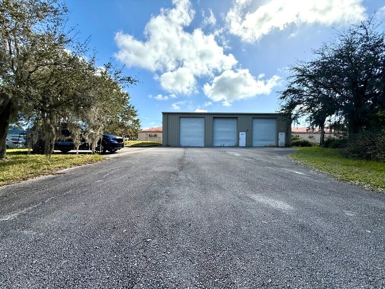 More Photos Of 6940 Heritage Dr, Port Saint Lucie Warehouse For Sale