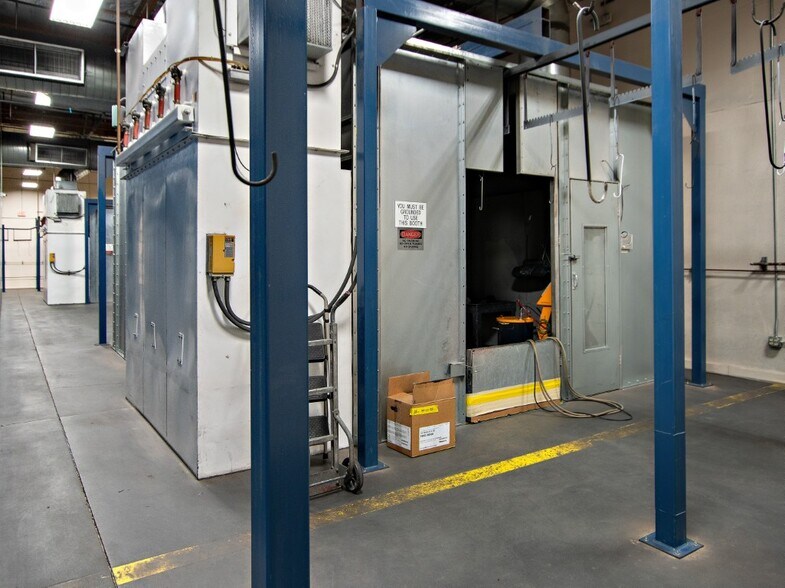 More Photos Of 2400 S Roosevelt St, Tempe Warehouse For Sale