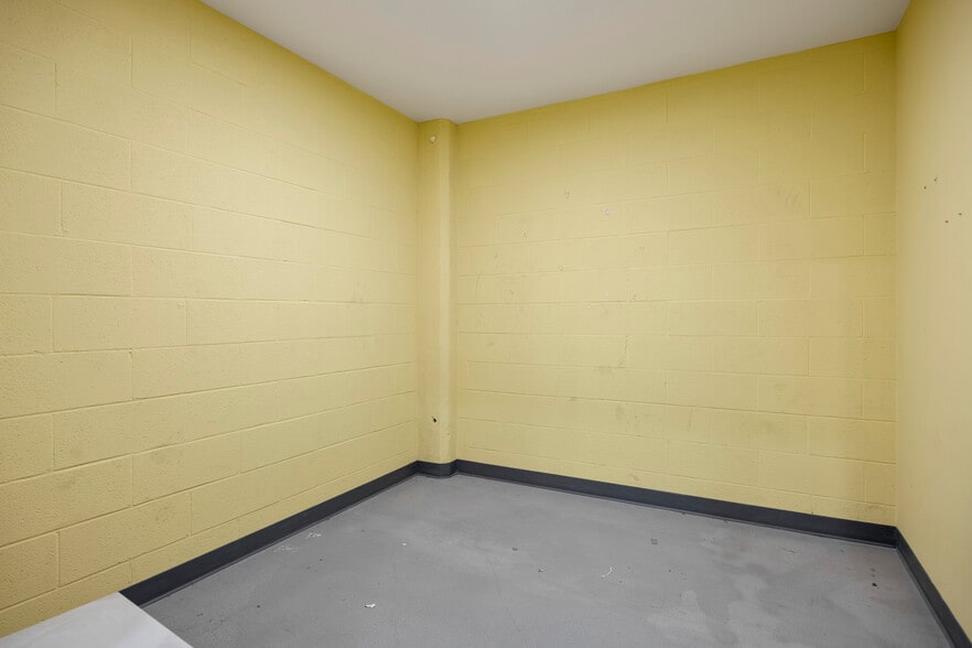 More Photos Of 930 Broadway, Albany Apartments For Lease
