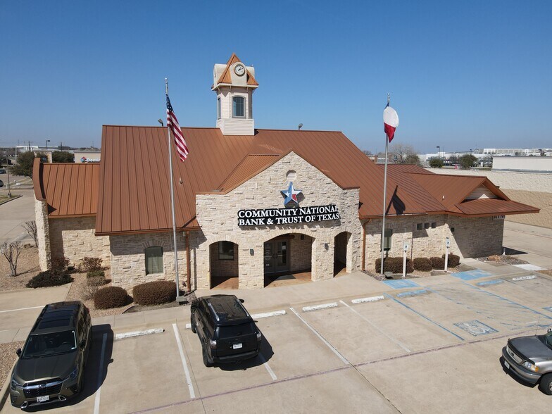 More Photos Of 9636 White Settlement Rd, Fort Worth Bank For Sale