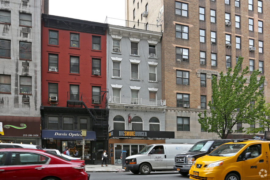 Primary Photo Of 70 Seventh Ave, New York Apartments For Lease