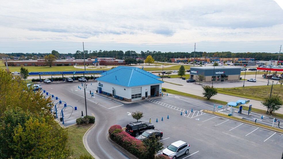Primary Photo Of 4735 Fayetteville Rd, Raeford Carwash For Sale