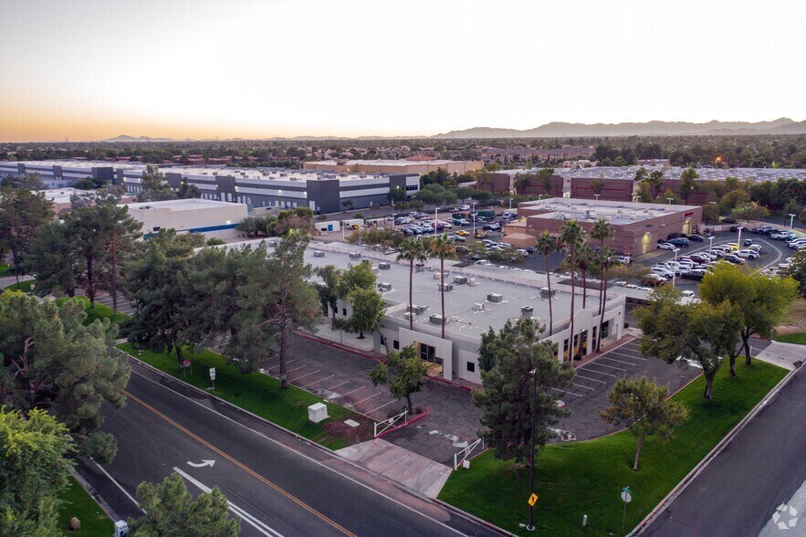 More Photos Of 1548 N Tech Blvd, Gilbert Manufacturing For Lease