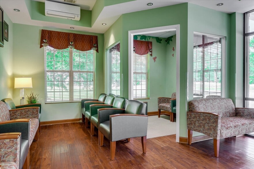 More Photos Of 1466 Columbia Hwy N, Aiken Medical For Sale
