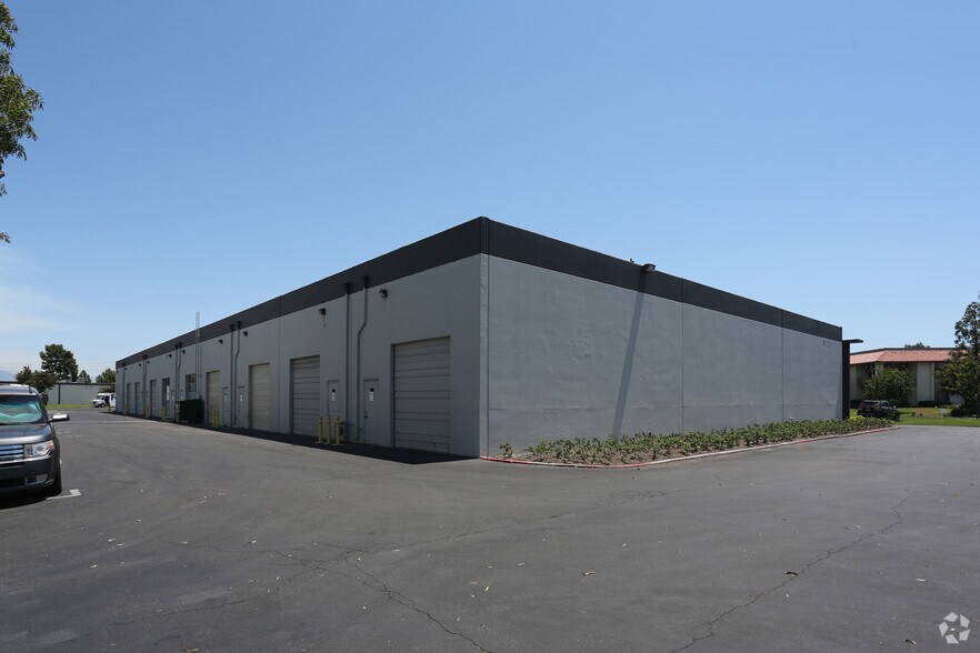 More Photos Of 17831 Sky Park Cir, Irvine Light Manufacturing For Lease