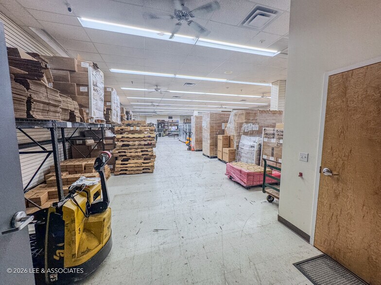 More Photos Of 6915 NW 4th Blvd, Gainesville Freestanding For Lease