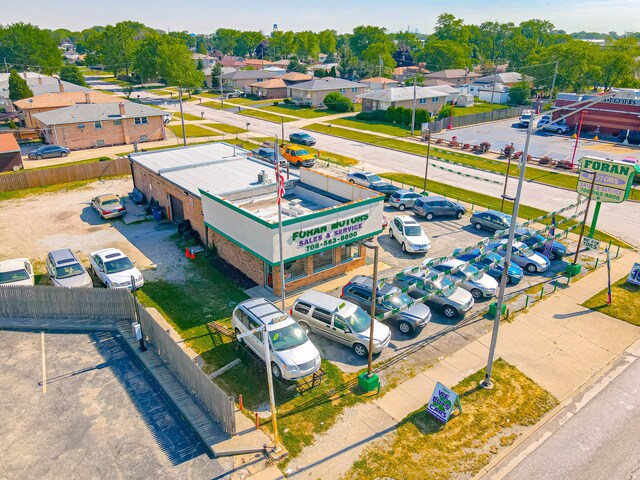More Photos Of 7948 W 79th St, Bridgeview Auto Dealership For Sale
