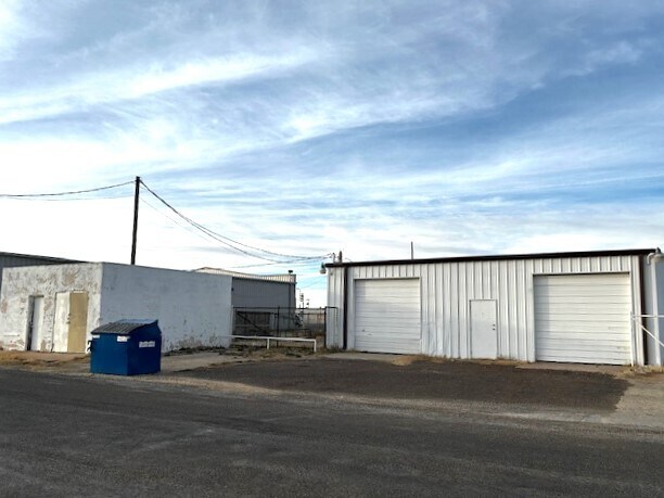 More Photos Of 900 N Nelson, Fort Stockton Freestanding For Lease