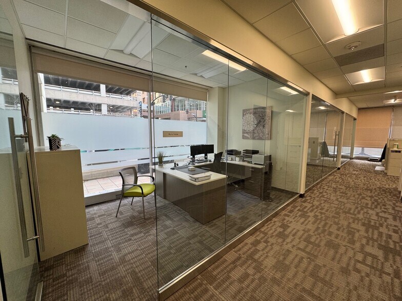 More Photos Of 10 W 9th St, Kansas City Office For Lease